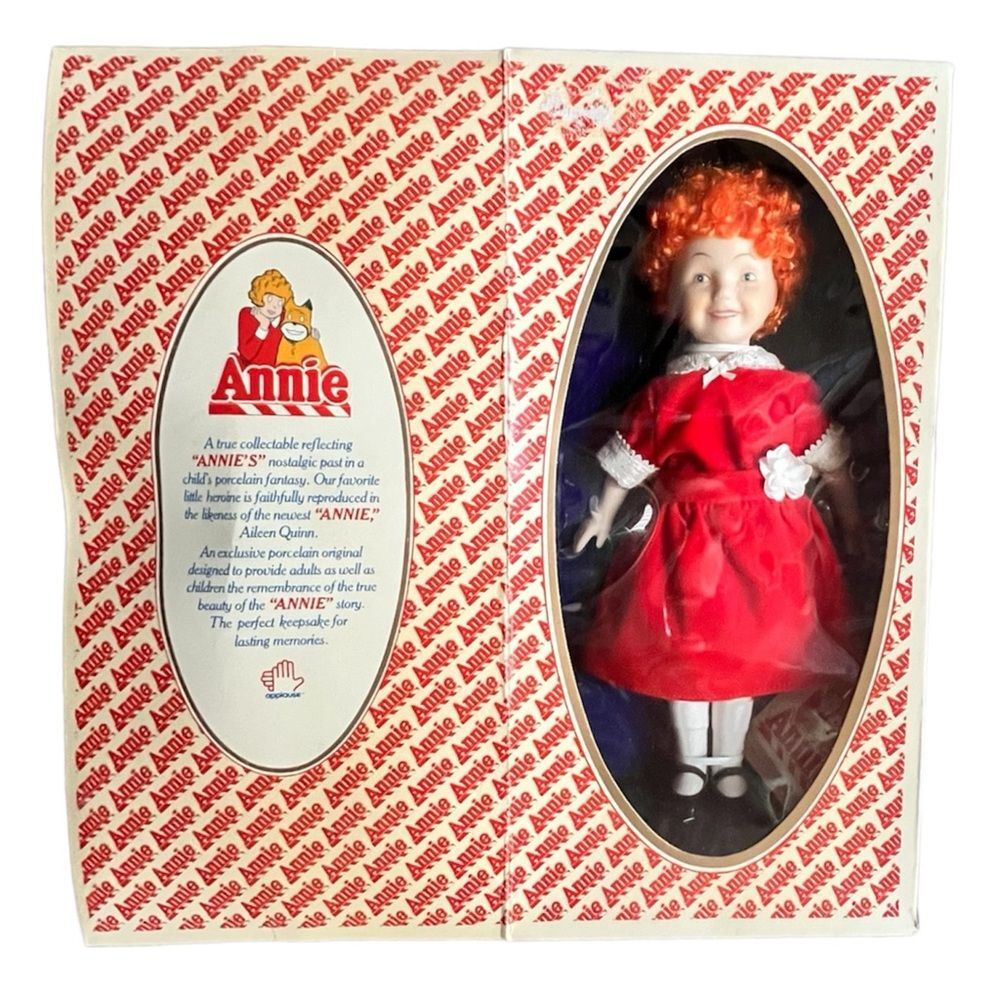 1982 Vintage Annie Porcelain Doll Genuine Little Orphan Compete in Box